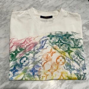 Louis Vuitton
Pastel monogram t-shirt